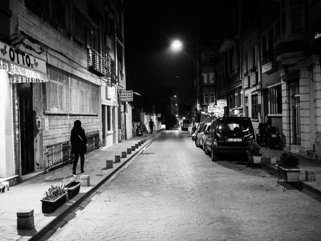 Erol Bey, mender in Firuzaga. Istanbul (Turkey), February 2011. © Gregory Dziedzic Photography.